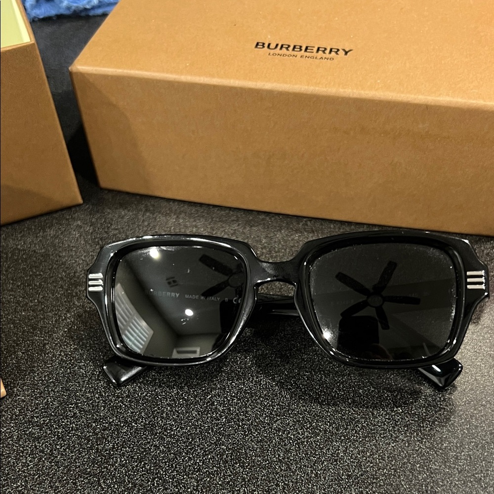Burberry Glossy Black Rectangular Sunglasses - image 1
